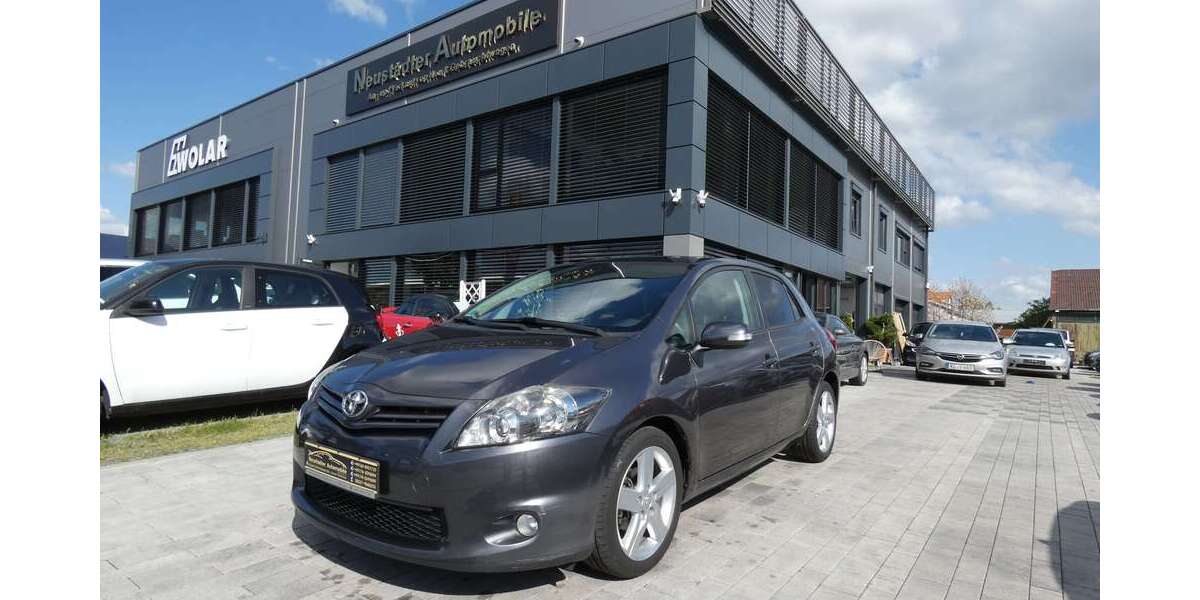 Toyota Auris 155.000 km 6.999 &euro; Neustadt an der Weinstraße 67433