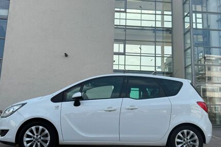 Opel Meriva 120.000 km 5.900 &euro; Nürnberg 90439