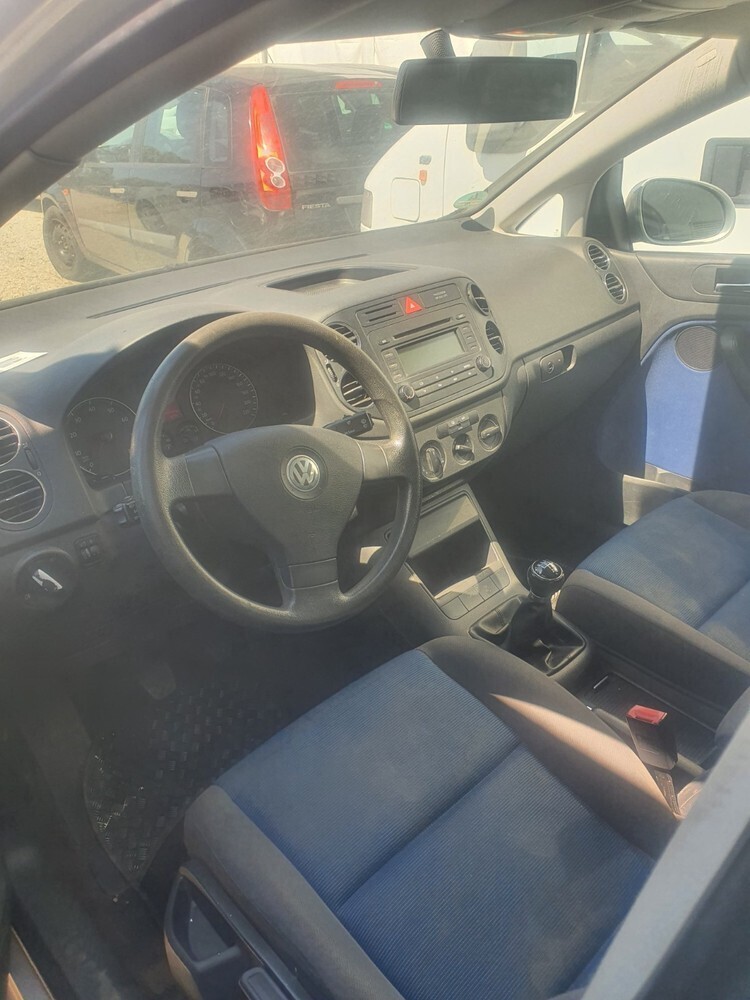 Golf V