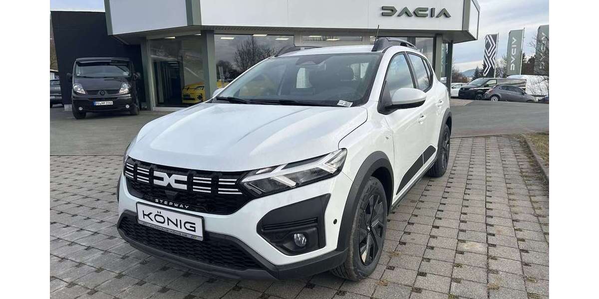 Dacia Sandero 2.100 km 14.949 &euro; Kahla 07768