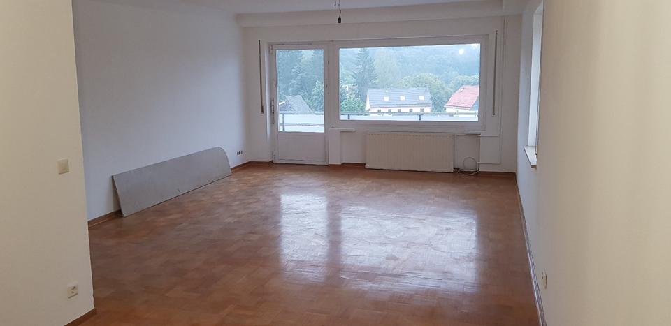 Etagenwohnung Marienheide - 5 Zimmer, 105 m&sup2;, 840&euro; | Angebot:25053448