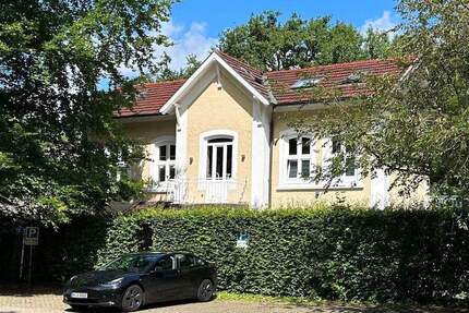 Renoviertes Altbau-Haus aus der Gründerzeit in Bauernhaus-Umgebung Alt-Osdorf 5 zimmer
