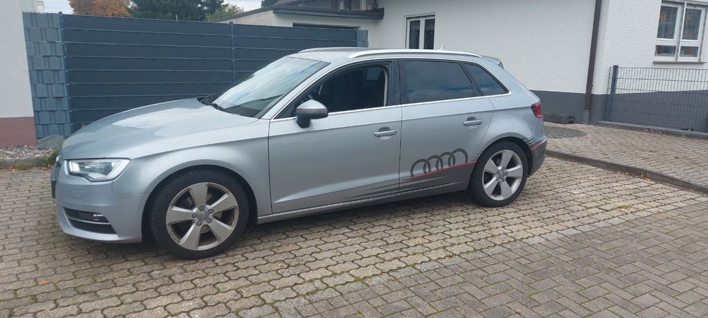 Audi A3 58.500 km 12.200 &euro; Troisdorf 53842
