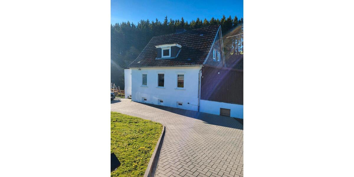 Einfamilienhaus Bad Berleburg - 5 Zimmer, 120 m&sup2;, 147.500&euro; | Angebot:27159877