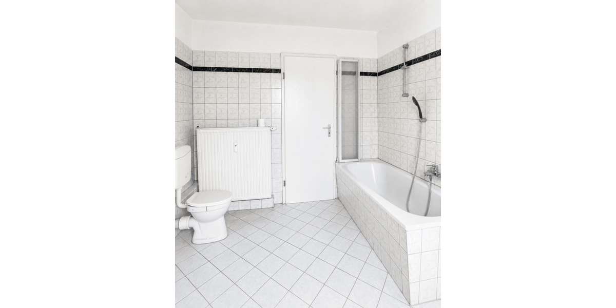 Etagenwohnung Meerane - 2 Zimmer, 55 m&sup2;, 360&euro; | Angebot:26859182