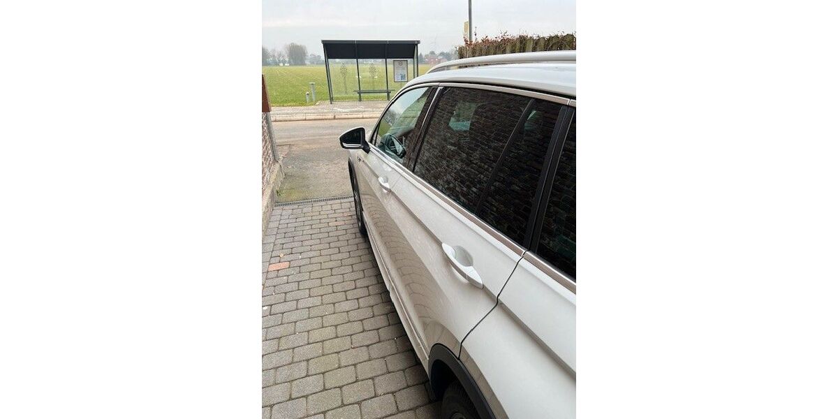 VW Tiguan 175.000 km 19.500 &euro; Kleve 47533