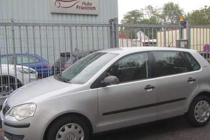 VW Polo 211.000 km 1.700 € Düsseldorf 40235