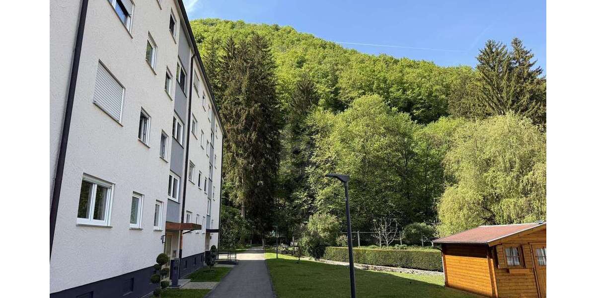 Etagenwohnung Bad Urach - 3 Zimmer, 63 m&sup2;, 159.000&euro; | Angebot:27136937