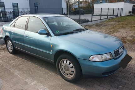 Audi A4 64.000 km 2.500 &euro; Römerstein 72587