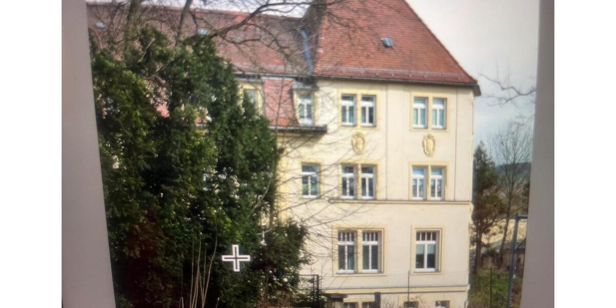 Etagenwohnung Sebnitz - 2 Zimmer, 61 m&sup2;, 380&euro; | Angebot:25352421