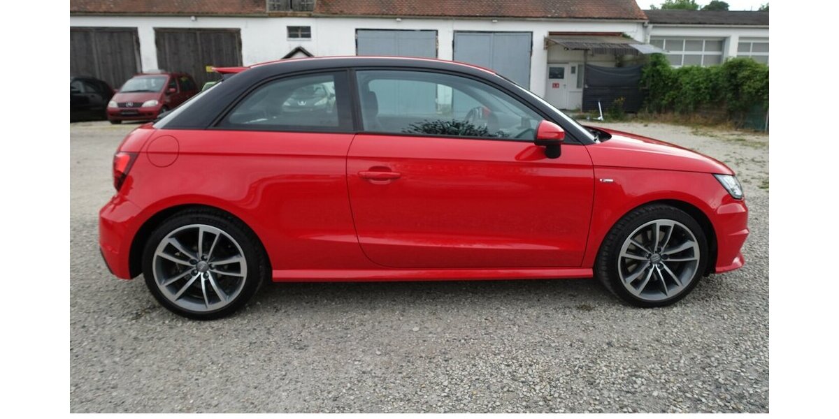 Audi A1 sport 1,8TFSI Bi-Xenon S-tronic S-line PDC 8xAl 154.000 km 15.950 &euro; Neumarkt/OPf 92318