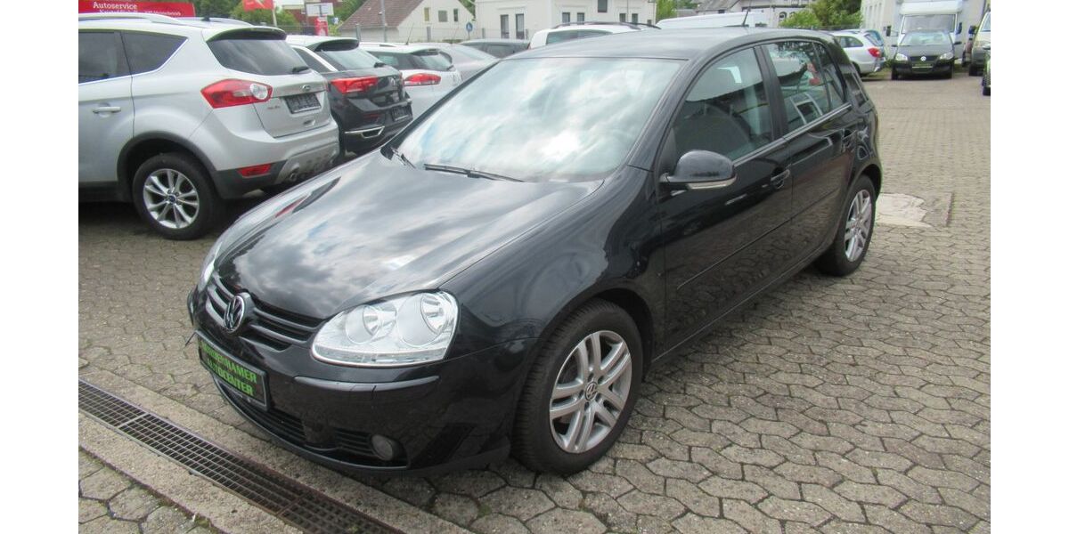 VW Golf 142.000 km 3.150 &euro; Nordenham 26954