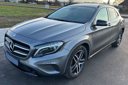 Mercedes-Benz GLA 220 149.800 km 16.900 &euro; Übersee 83236