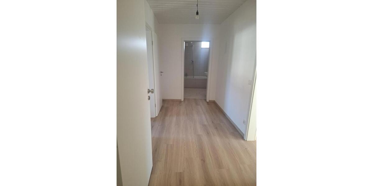 Erstbezug nach Sanierung 3 Zimmer Wohnung 2 Gehminuten vom Zentrum 3 zimmer