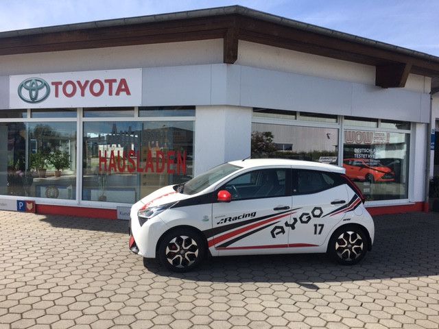 Aygo (X)