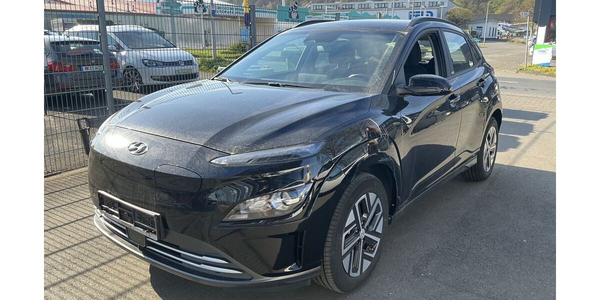 Hyundai KONA 26.011 km 17.200 &euro; Eitorf 53783