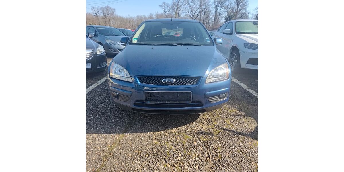 Ford Focus 150.235 km 2.600 &euro; Karlsruhe 76137