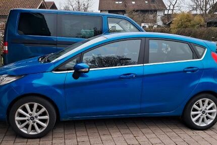 Ford Fiesta 42.980 km 7.500 &euro; Saaldorf-Surheim 83416