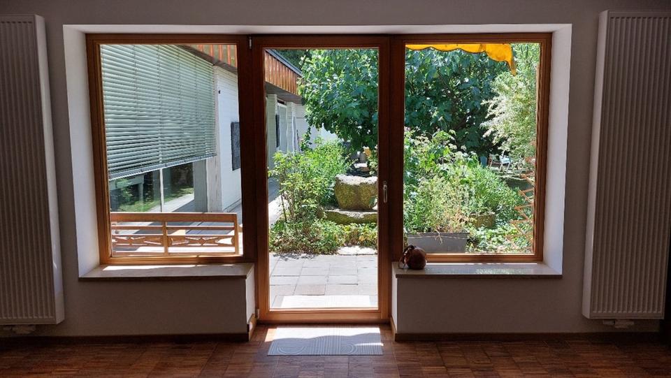 Erdgeschoßwohnung Bornheim - 3 Zimmer, 120 m&sup2;, 1.200&euro; | Angebot:25499344