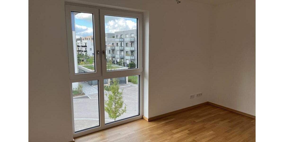 Etagenwohnung Kolbermoor - 4 Zimmer, 96 m&sup2;, 1.808&euro; | Angebot:25118501