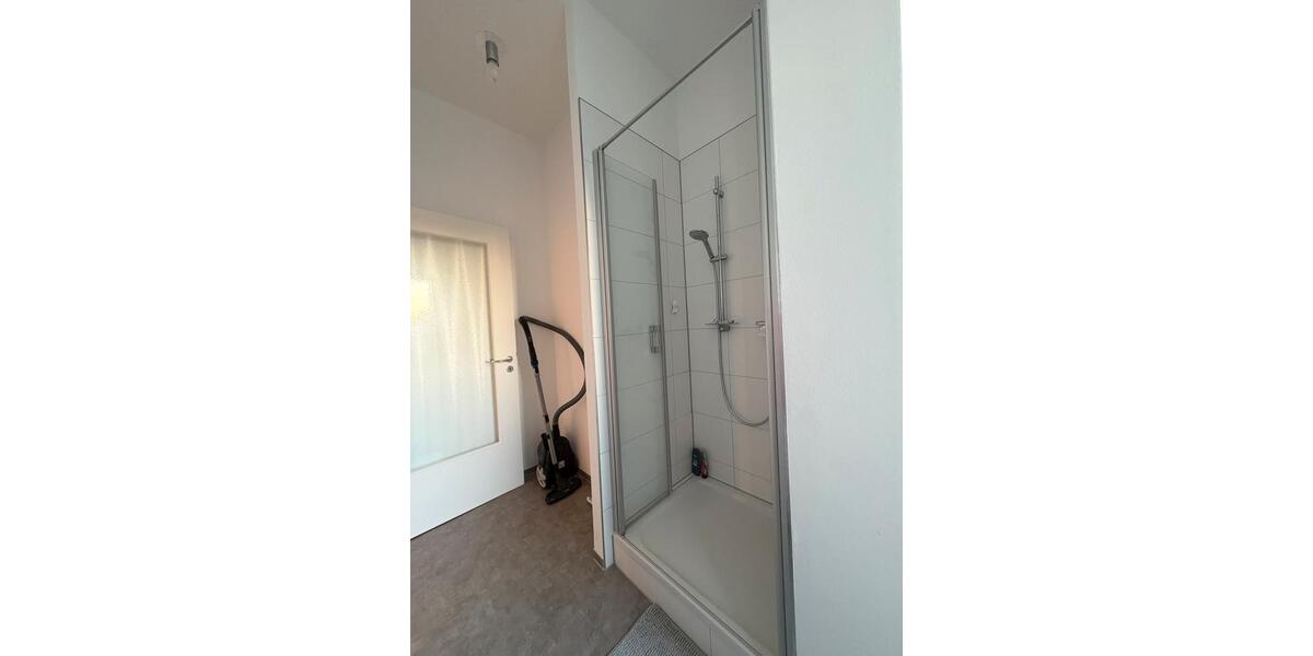 Dachgeschoßwohnung Erfurt Johannesplatz - 1 Zimmer, 38 m&sup2;, 500&euro; | Angebot:25399995