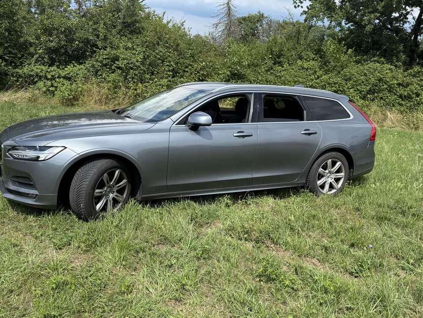 Volvo V90 130.000 km 22.000 € stetten 70736