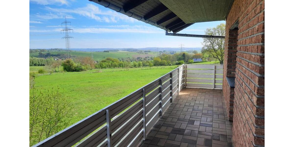 Doppelhaushälfte Windeck - 5 Zimmer, 135 m&sup2;, 1.050&euro; | Angebot:26340226