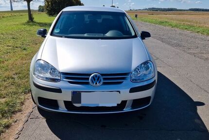 VW Golf 121.000 km 6.100 € Schöneck 61137