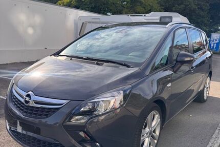 Opel Zafira 115.624 km 7.849 &euro; Esslingen am Neckar 73732