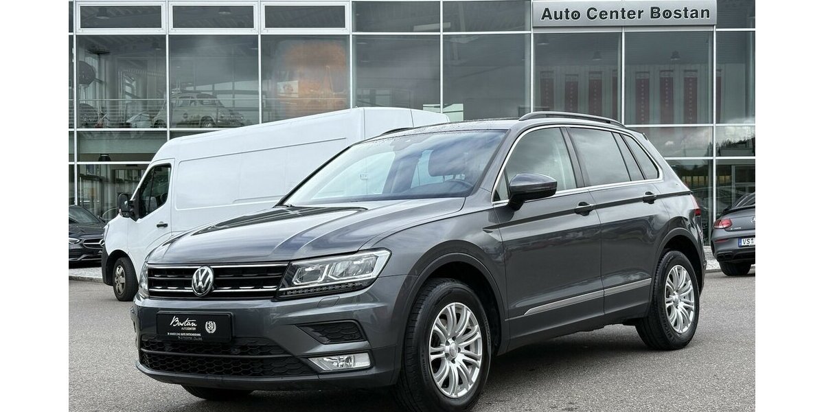 VW Tiguan 2.0 TDI 4Motion NAVI/PDC/SRA/SHZ/1.HAND 93.139 km 16.900 &euro; Villingen-Schwenningen 78054