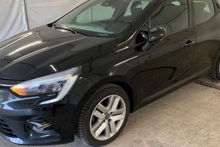 Renault Clio 31.800 km 11.950 &euro; Steinbach-Hallenberg OT Herges-Hallenberg 98587