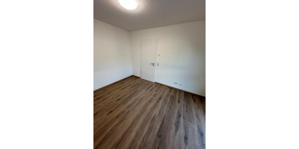 Maisonettenwohnung Osburg - 3.5 Zimmer, 130 m&sup2;, 1.300&euro; | Angebot:26636352