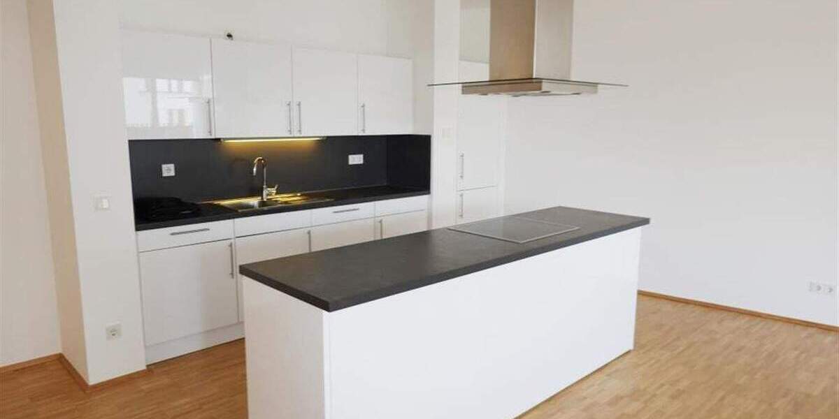 Etagenwohnung Mönchengladbach Stadtmitte - 4 Zimmer, 129 m&sup2;, 1.613&euro; | Angebot:24623557