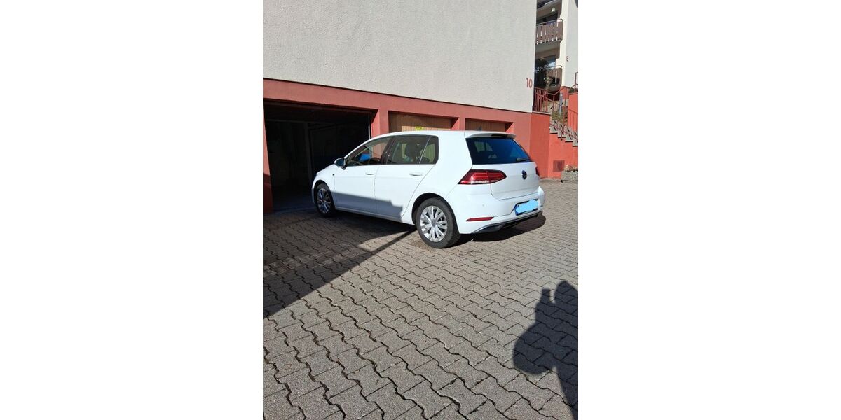 VW Golf 127.543 km 13.200 &euro; Schömberg 75328