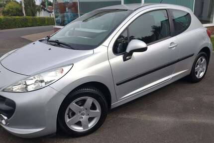 Peugeot 207 61.739 km 4.200 € Torgau 04860