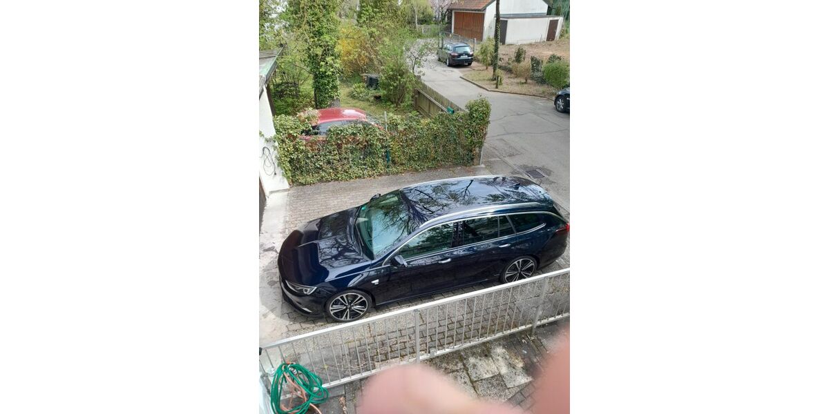 Opel Insignia 130.000 km 19.000 &euro; Neubiberg 85579