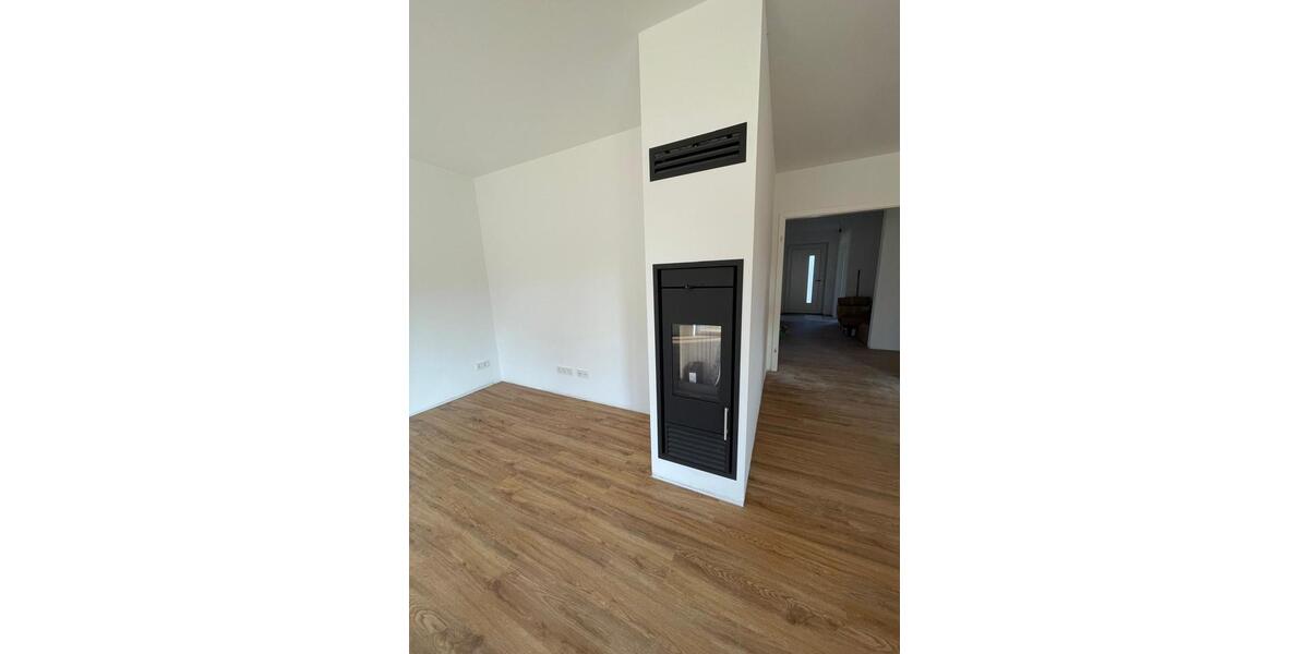 Einfamilienhaus Groß Kreutz (Havel) - 4 Zimmer, 120 m&sup2;, 1.950&euro; | Angebot:25893552