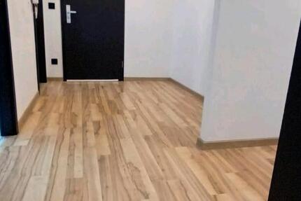 Wohnung Schrozberg - 3 Zimmer, 88 m&sup2;, 175.000&euro; | Angebot:25044564