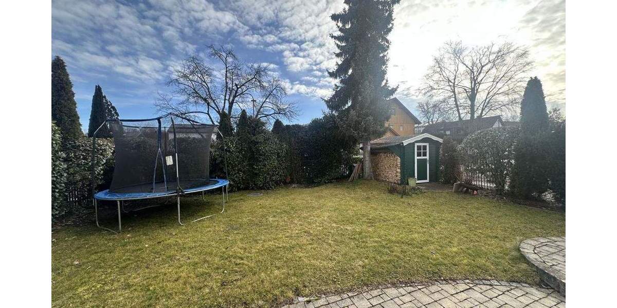 Einfamilienhaus Gräfelfing Lochham - 6 Zimmer, 150 m&sup2;, 3.600&euro; | Angebot:25070947