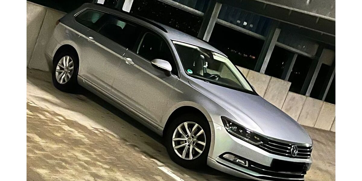 VW Passat 248.000 km 11.300 &euro; Hövelhof 33161