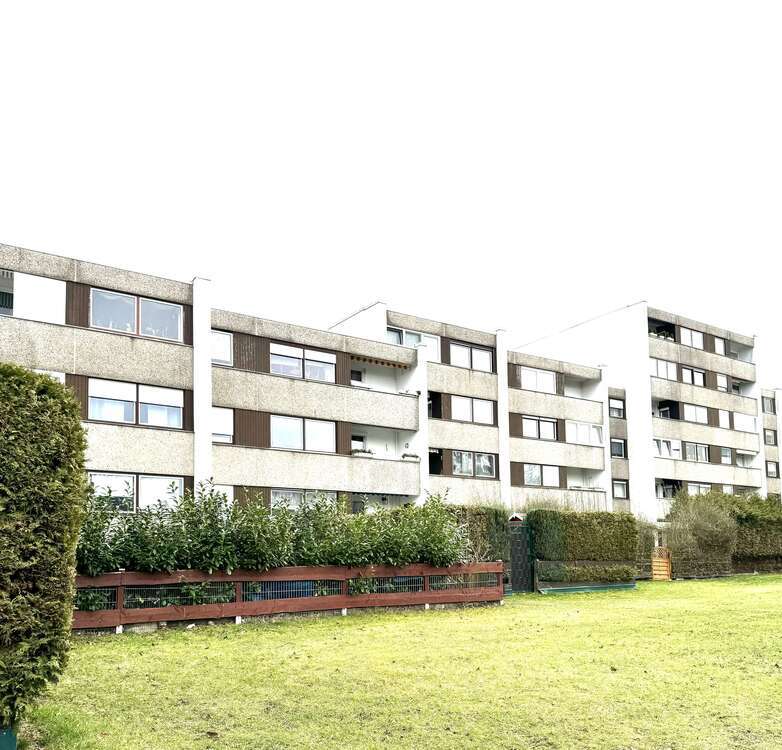 Wohnung zum Kaufen in Wolfsburg 145.000 € 90 m²