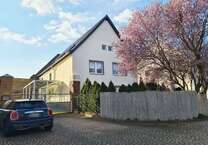 Haus zum Kaufen in Petersberg-Drehlitz 295.000 € 196 m²