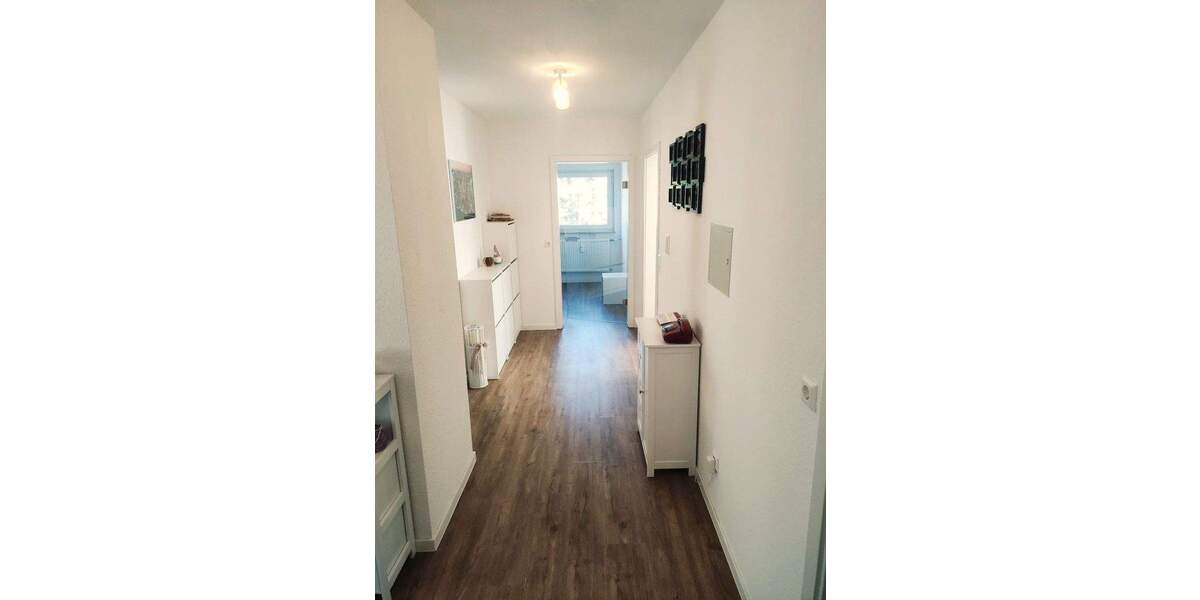Etagenwohnung Laichingen - 6 Zimmer, 120 m&sup2;, 1.300&euro; | Angebot:25449408
