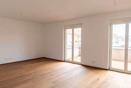 Wohnung Frankfurt (Oder) - 2 Zimmer, 81 m&sup2;, 1.135&euro; | Angebot:26933233
