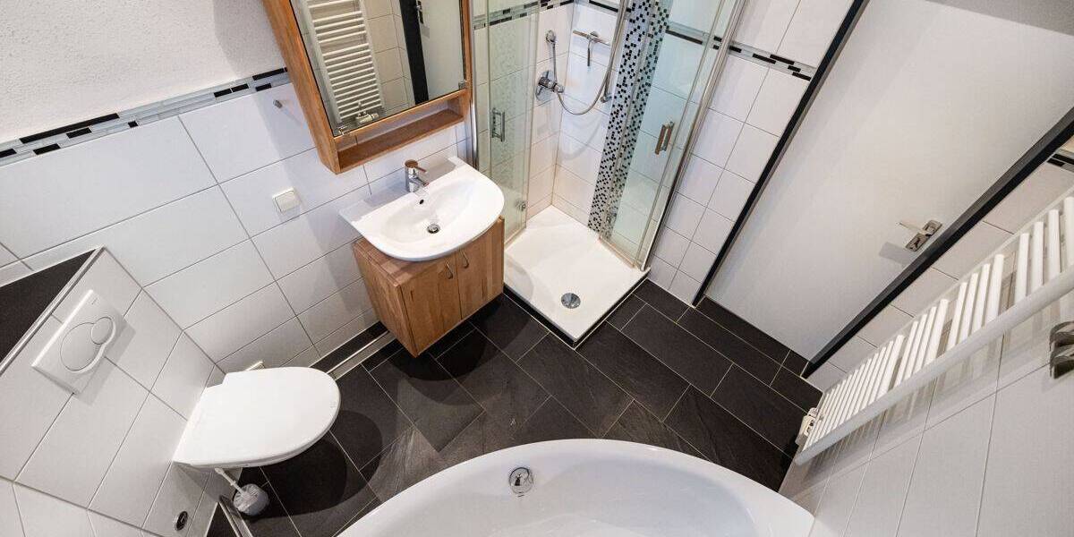Etagenwohnung Bielefeld / Senne Senne - 3 Zimmer, 90 m&sup2;, 192.000&euro; | Angebot:26879349