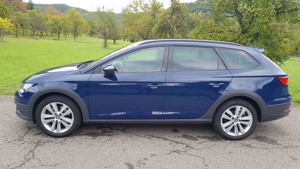 Seat Leon 70.000 km 18.480 € Lichtenstein 72805