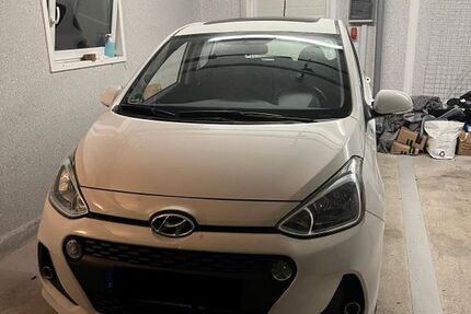 Hyundai i10 63.461 km 11.400 &euro; Lohmar 53797