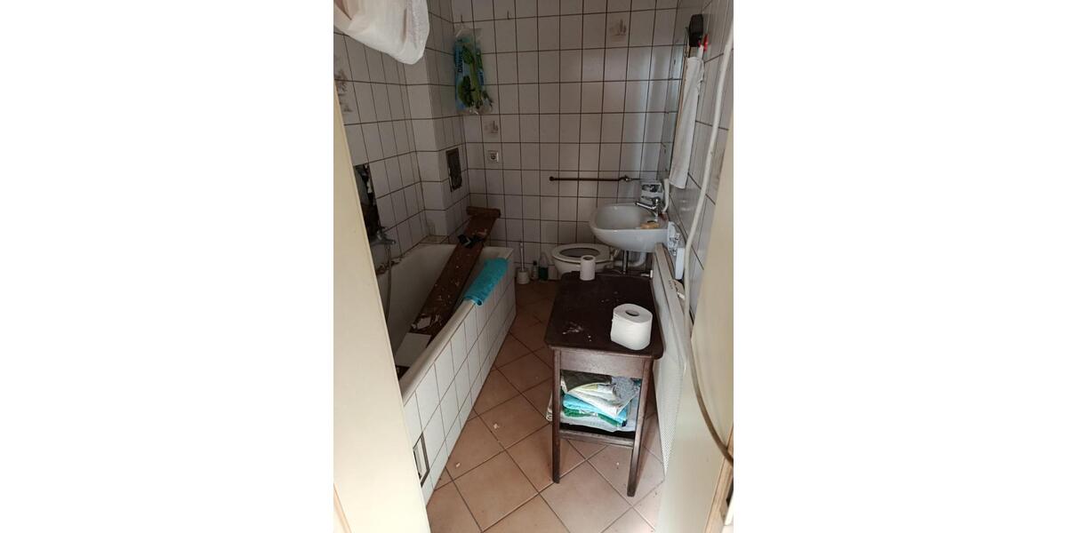 Einfamilienhaus Treffurt - 2 Zimmer, 80 m&sup2;, 22.000&euro; | Angebot:25751324