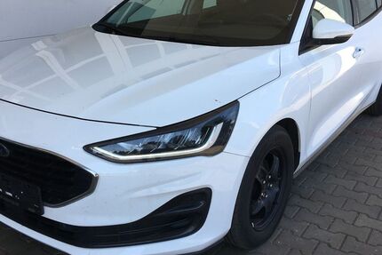 Ford Focus 60.900 km 14.400 &euro; Triptis 07819