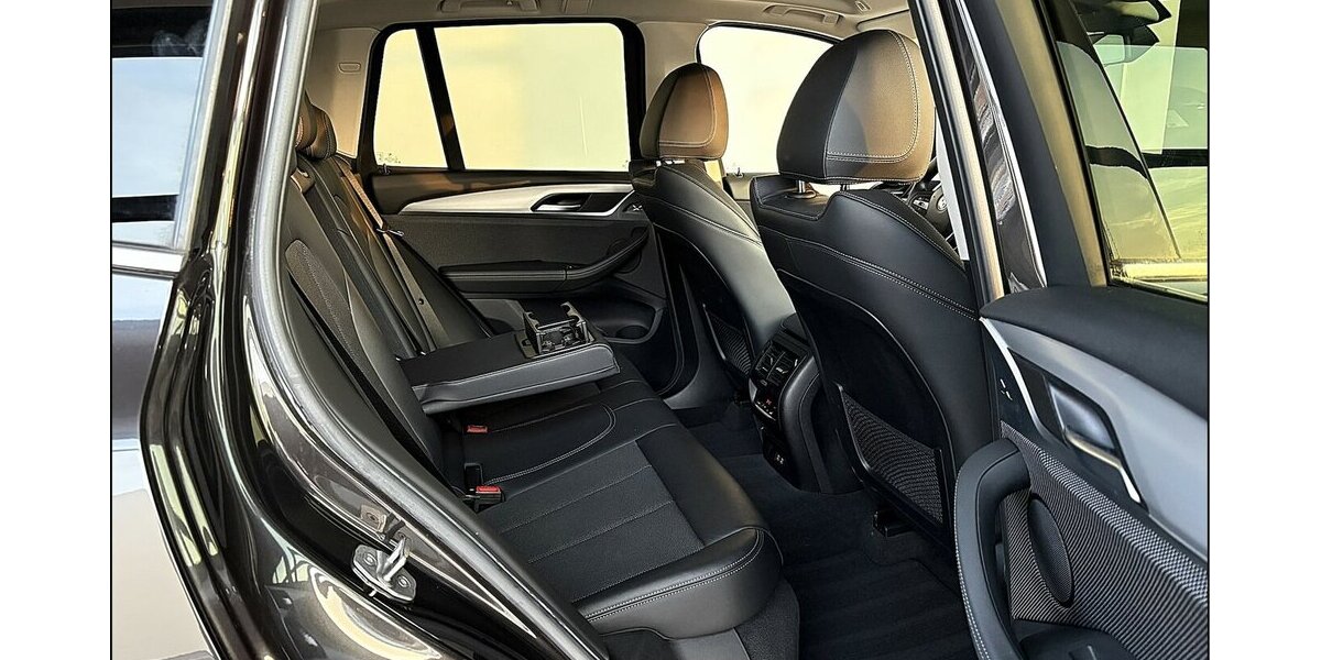 BMW X3 20d xDrive xLine LiveCoProf LED HUD Assist. 126.500 km 26.499 &euro; Stade 21682